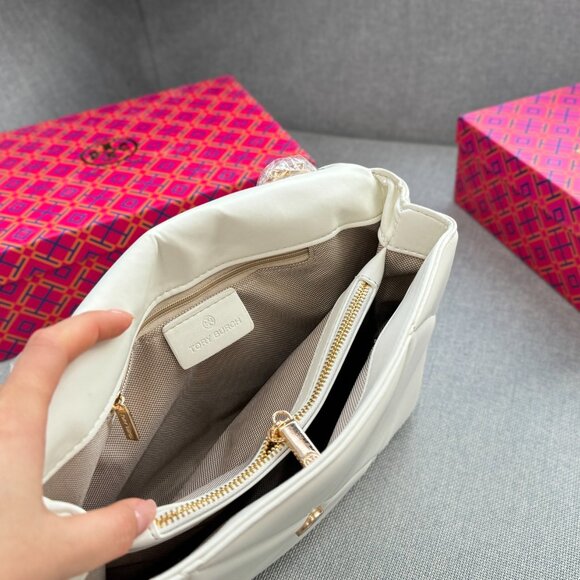 TORY BURCH Kira Chain Bag, Cloud Bag, Crossbody/Shoulder Bag - Picture 7 of 7